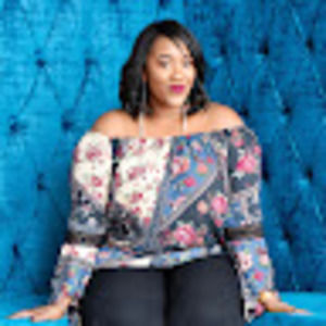 Meet your Posher, Tia